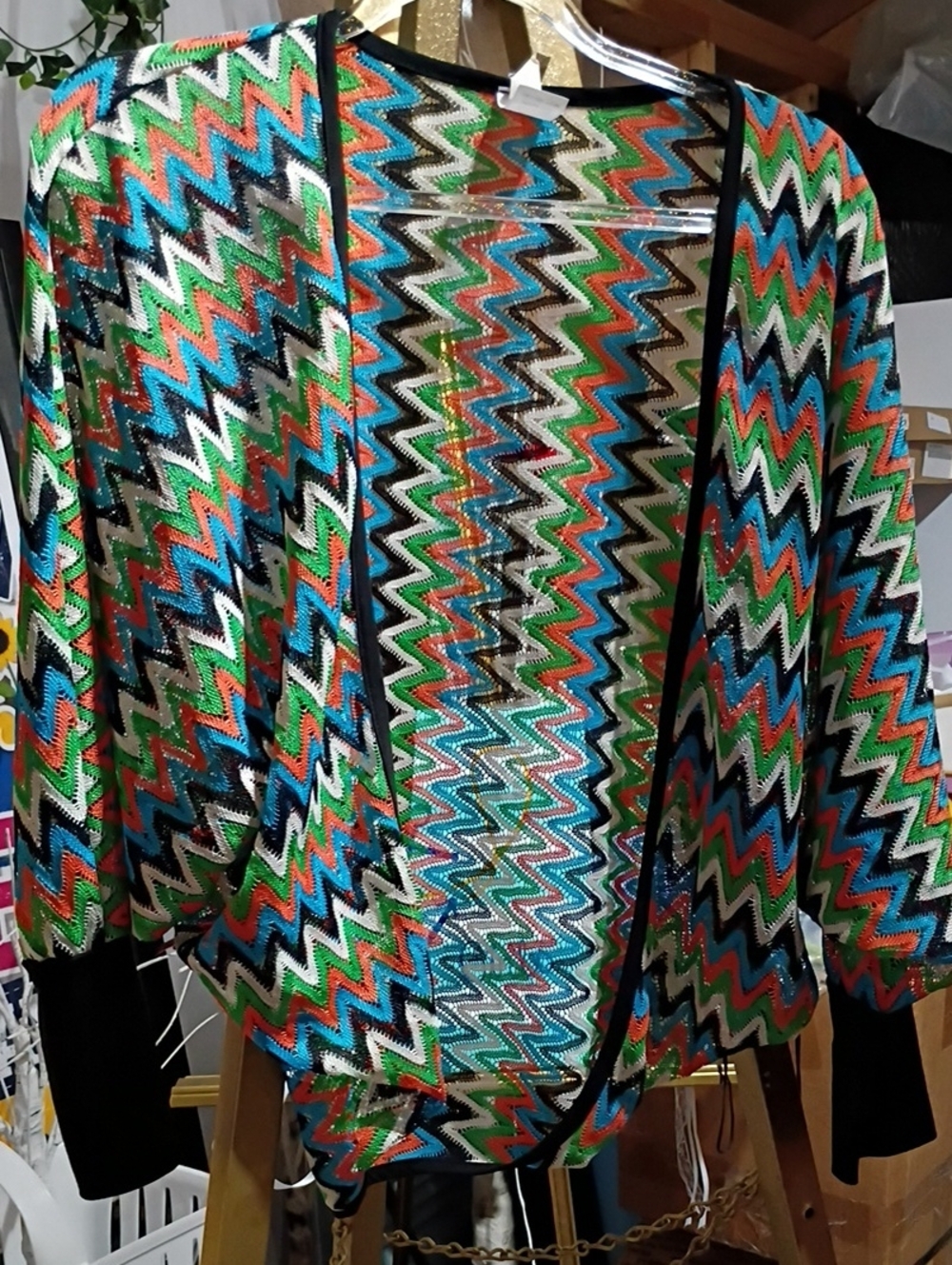 tentree Multicolor Zigzag Open-Front Tunic with Black Trim - Picture 1 of 5